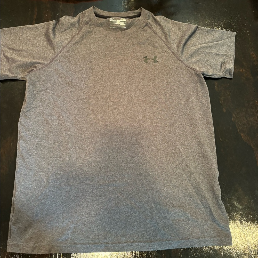 Under armour men’s t shirt